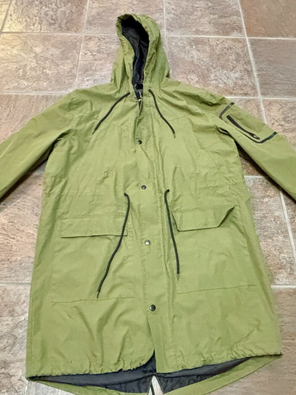 ~~MSX BY MICHAEL STRAHAN MENS L COAT OLIVE POLYESTER COAT HOOD RAIN/WIND..EUC!!!